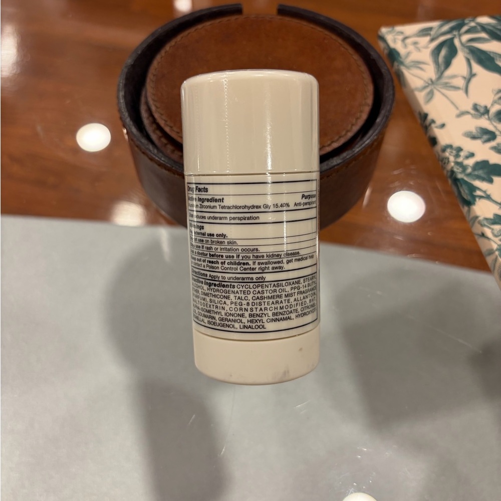 Donna Karan cashmere mist deodorant antiperspirant brand new sealed 1.7 oz - Picture 2 of 4